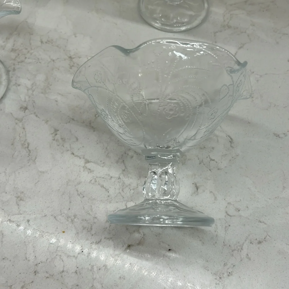 Southern Living at Home Victoria Pressed Glass Etched Dessert Compote Cups 4
